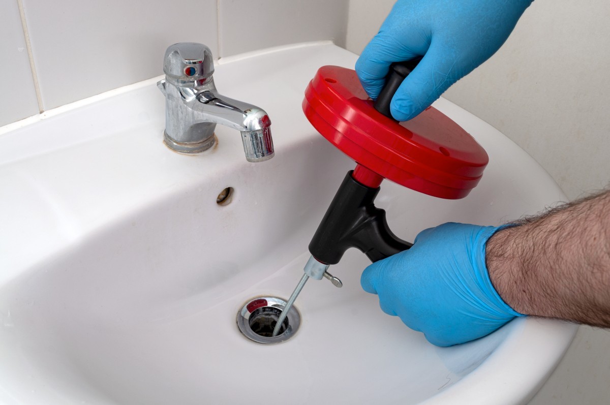 4 Most Useful DIY Plumbing Cleaning Methods