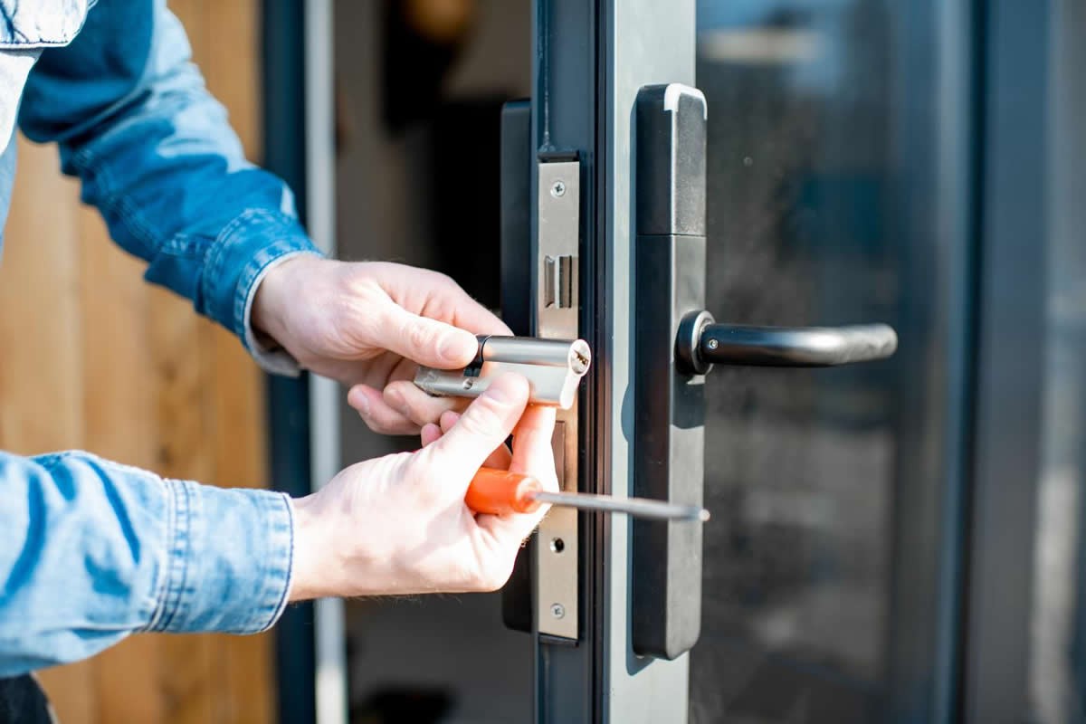 Why Are Professional Locksmith Services Essential for Home and Vehicle Security?